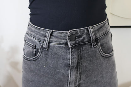 INES GRAU JEANS MIT WEITEM BEIN