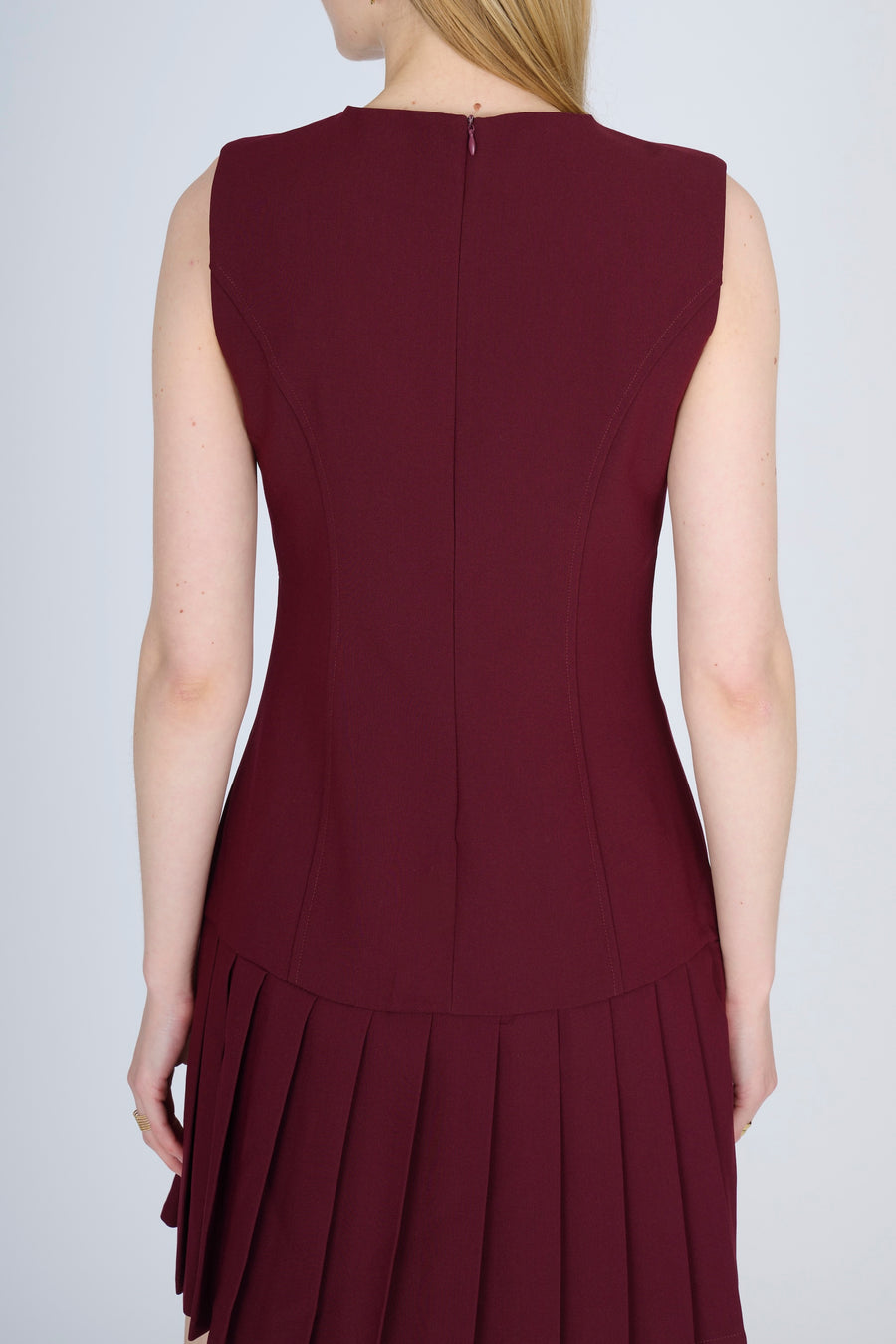 VESTIDO CORTO BORGOÑA