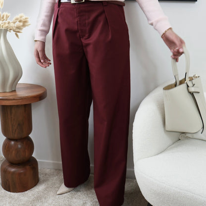 LILY BORDEAUX-HOSE