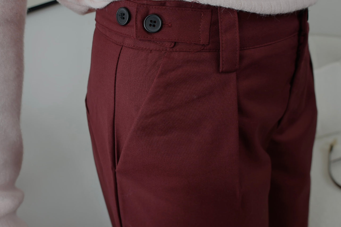 LILY BORDEAUX-HOSE
