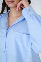 CAMISA DE POPELÍN CELESTE