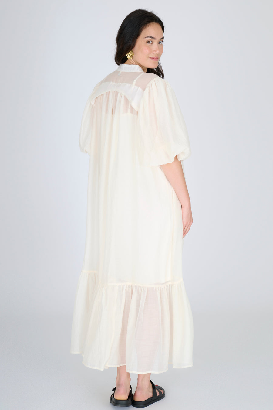 VESTIDO CREMA