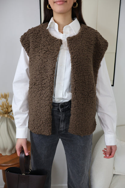 GILET SANS MANCHES MOUMOUTE MARRON ADELE