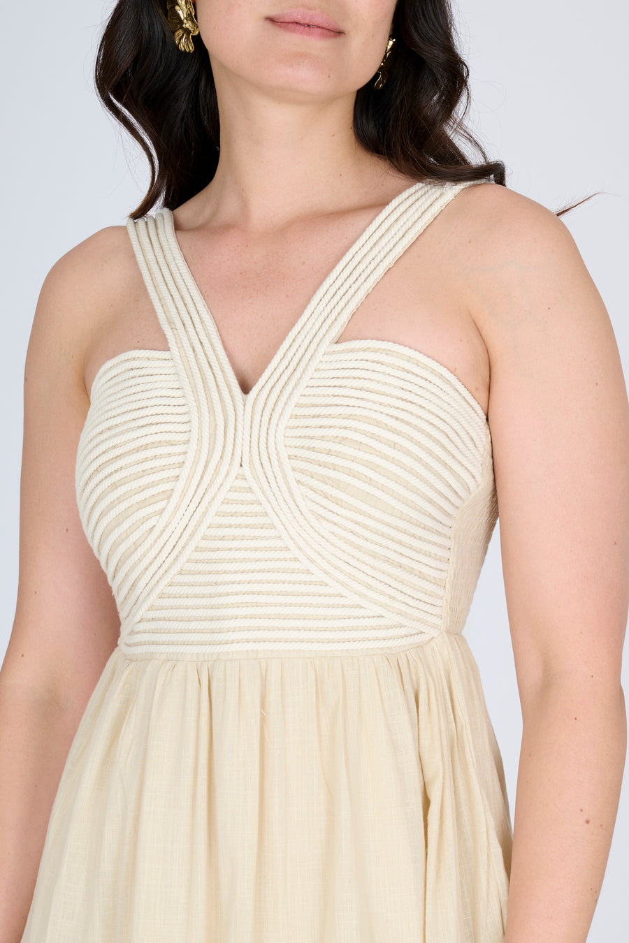 VESTIDO CLARA NUDE