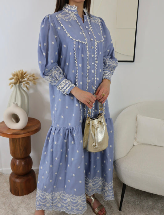 ROBE BLEU