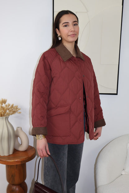ISABELLA BURGUNDERSTEPPJACKE