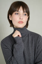 Pull col roulé maille fine sans couture gris