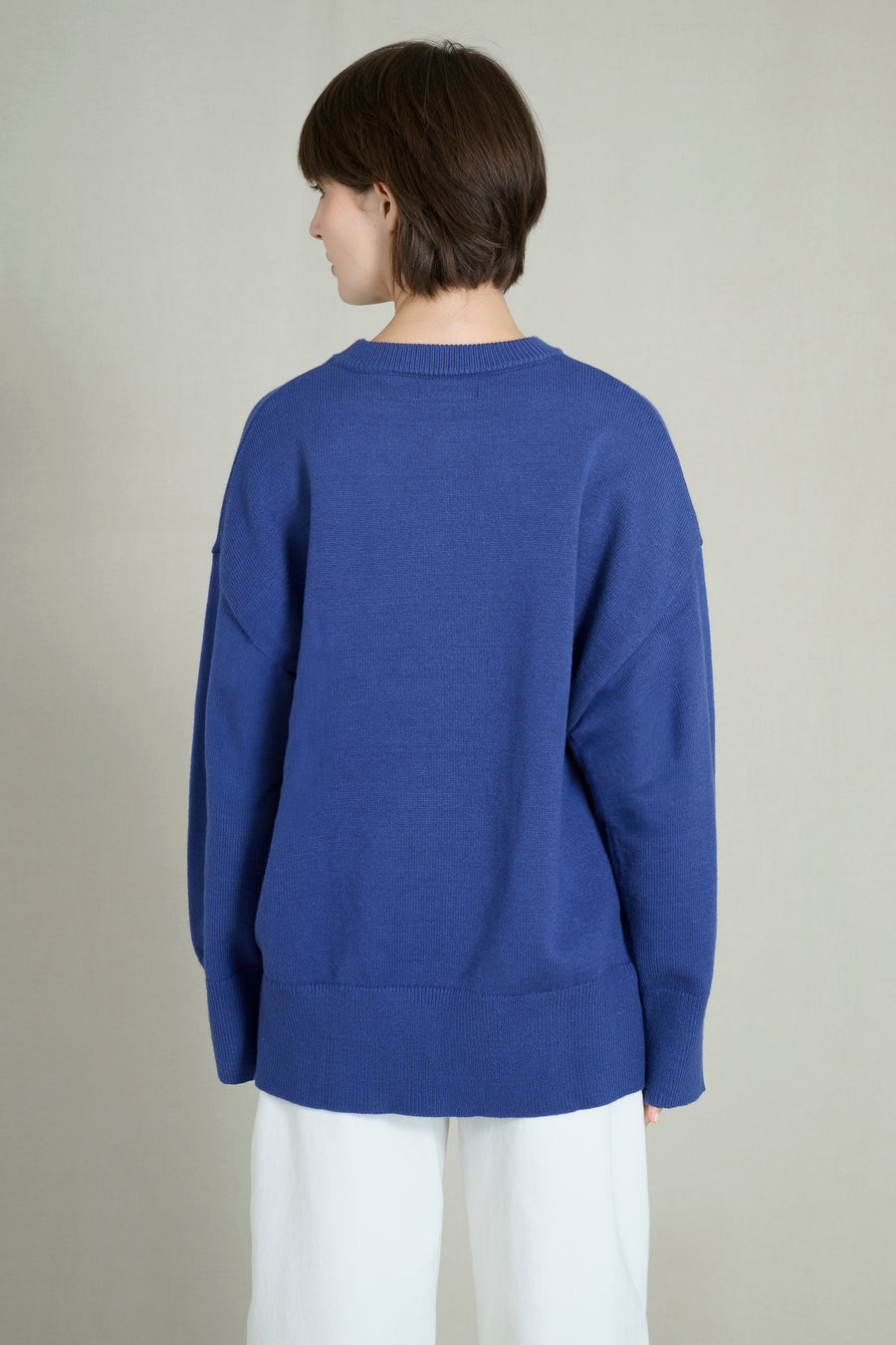 Pull oversize col rond maille épaisse bleu roi