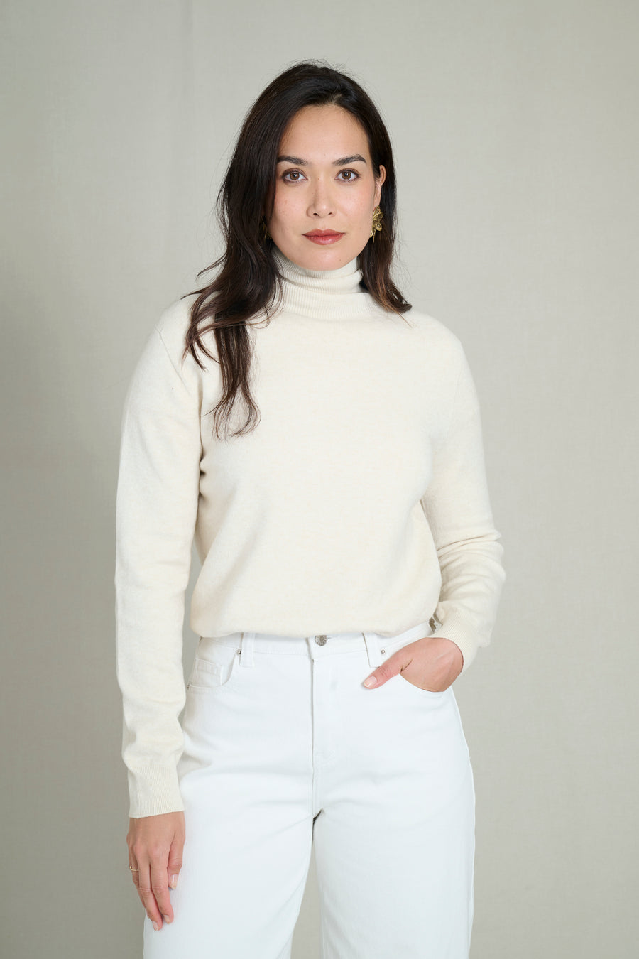 Pull col roulé maille fine sans couture crème