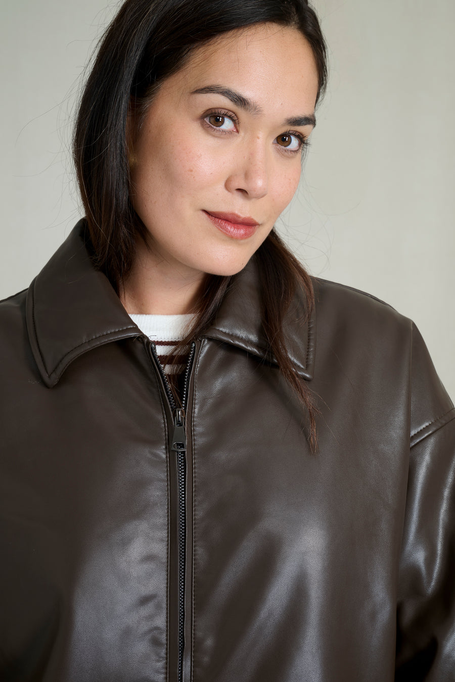 CAZADORA BOMBER CHOCOLATE